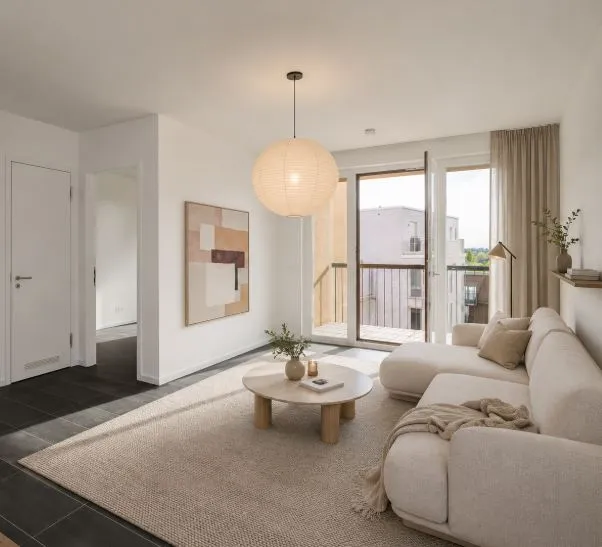 Light-Filled Premium 3-Room Apartment with Balcony & Skyline Views in Prenzlauer Berg — photo 1